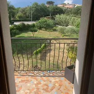 https://appartement-dans-villa-entre-frjus-et-straphal.fr-provencehotel.com