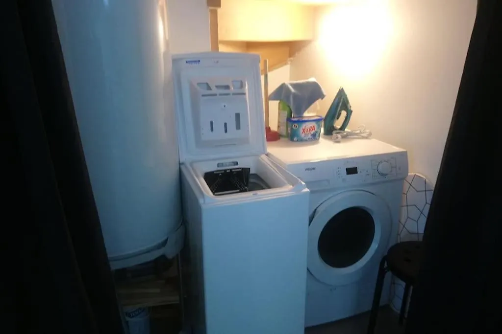 Apartment Bel Appart Duplex Moderne A 9 Min De L'Aeroport Janneyrias France